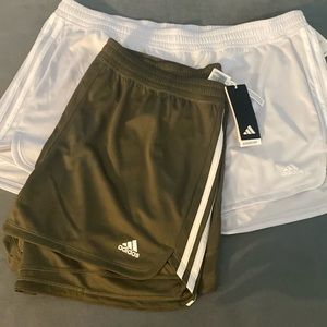 Adidas Women NEW 2 Pair Shorts 3X Shorts Athletic New